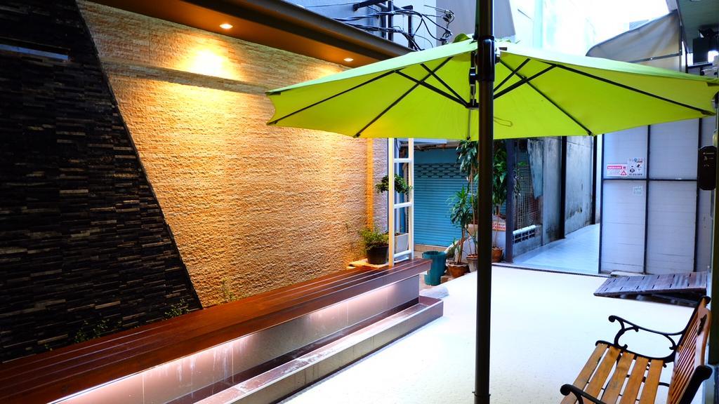 Cloud 9 Lodge Bangkok Extérieur photo