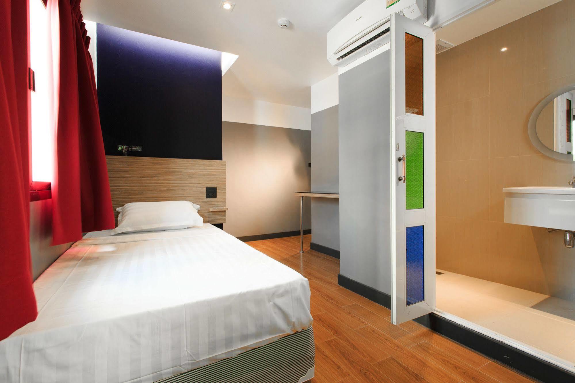Cloud 9 Lodge Bangkok Extérieur photo